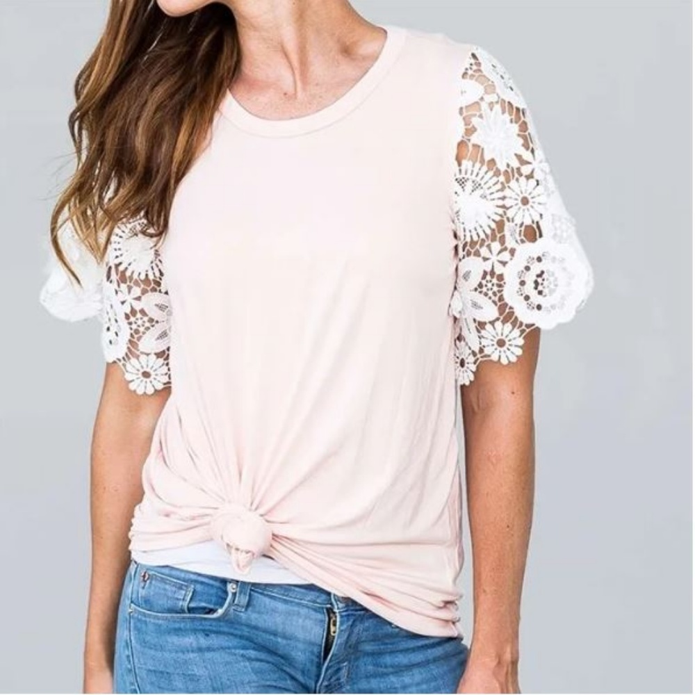 e.Luna NWOT lace sleeve tunic